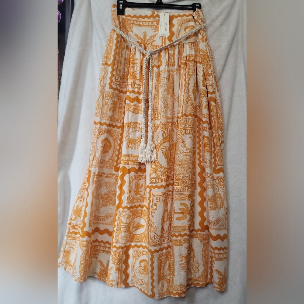 Nicole Miller Artelier Postage Stamp Maxi Skirt Size Medium Orange/Cream